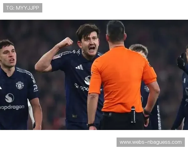 英超比赛遭球迷吐槽节奏拖沓 补时不足引发热议