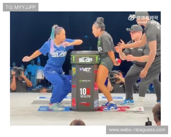 扇耳光大赛选手丁苗谈训练经历：完成系统抗击打训练